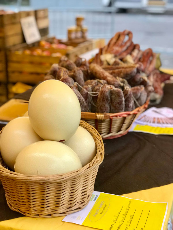 il-cascinetto-mercato-milano-lo-struzzo